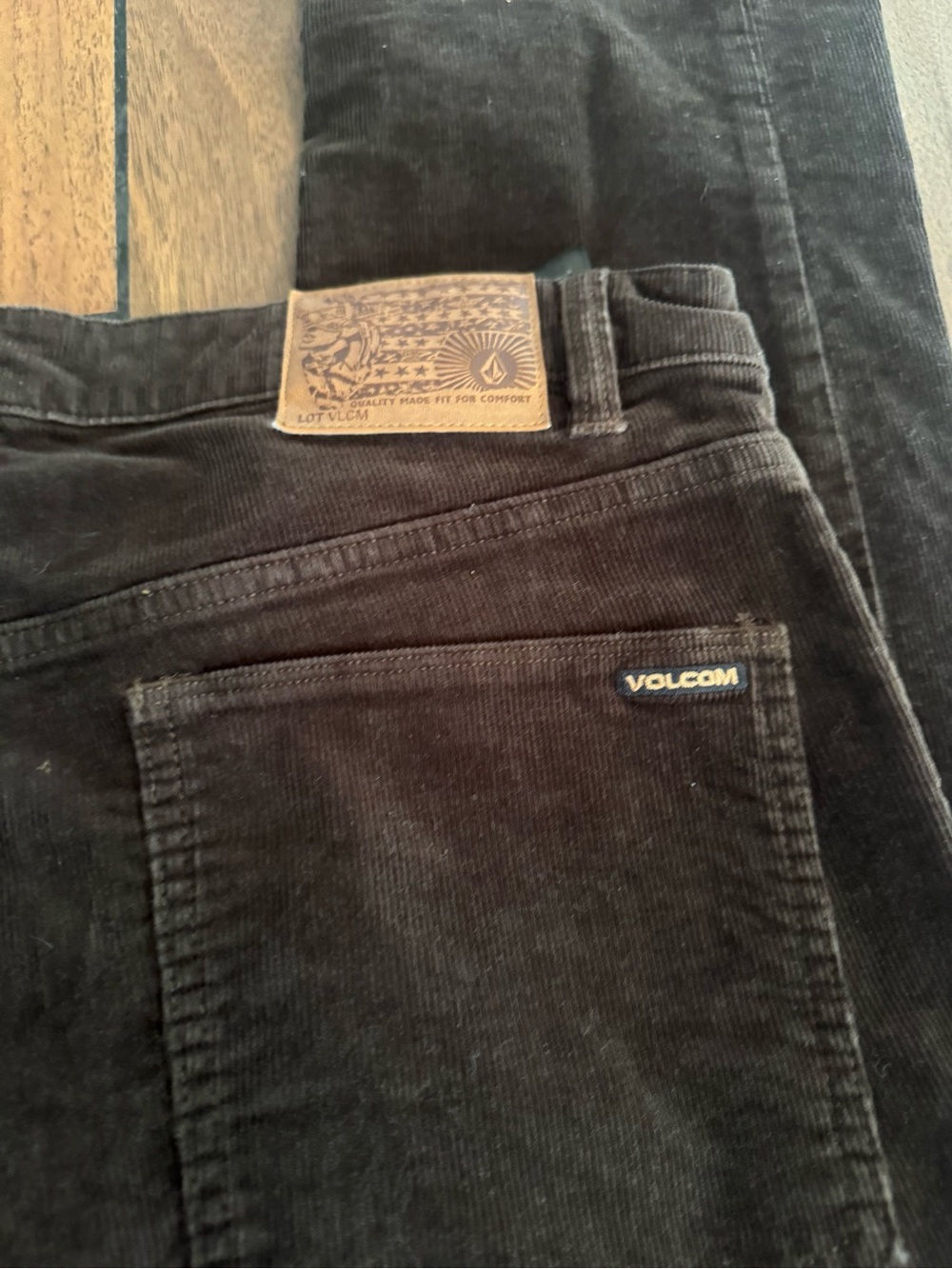 VOLCOM Mens Solver 5 Pocket Corduroy pants size 33 - Picture 5 of 9